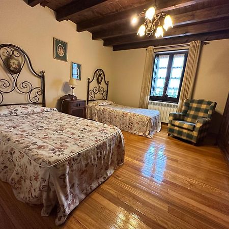 Apartamentos La Gloria Santillana del Mar Eksteriør billede