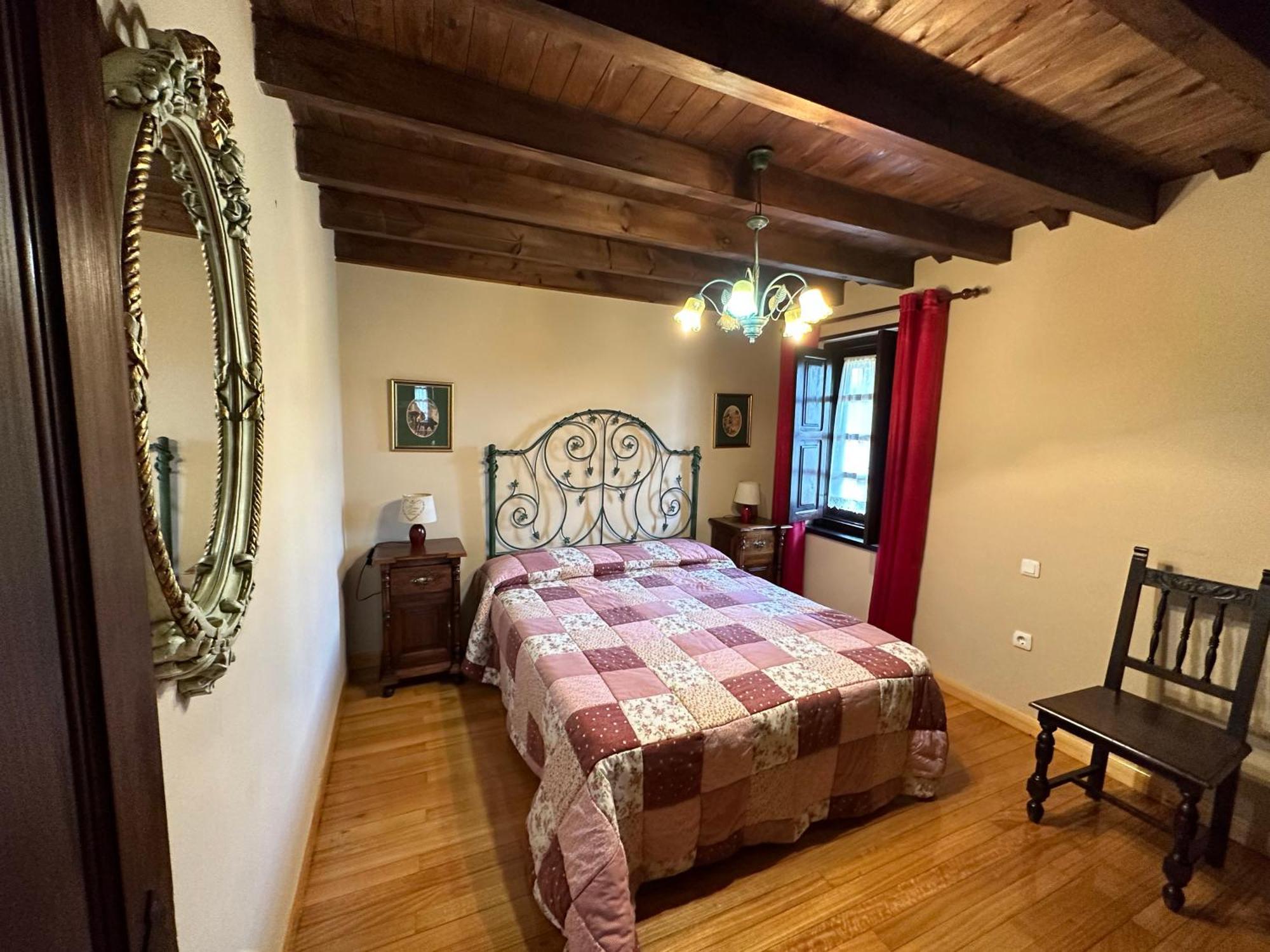 Apartamentos La Gloria Santillana del Mar Eksteriør billede