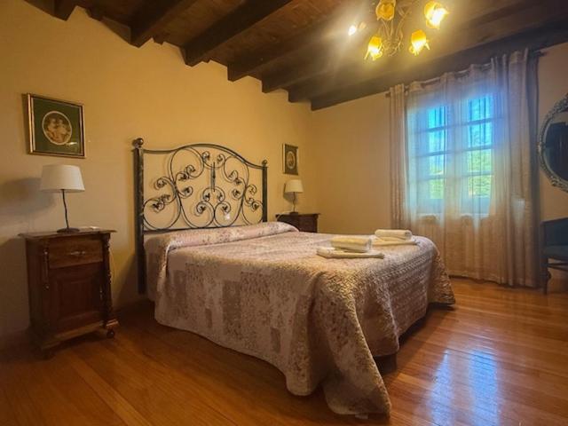 Apartamentos La Gloria Santillana del Mar Eksteriør billede