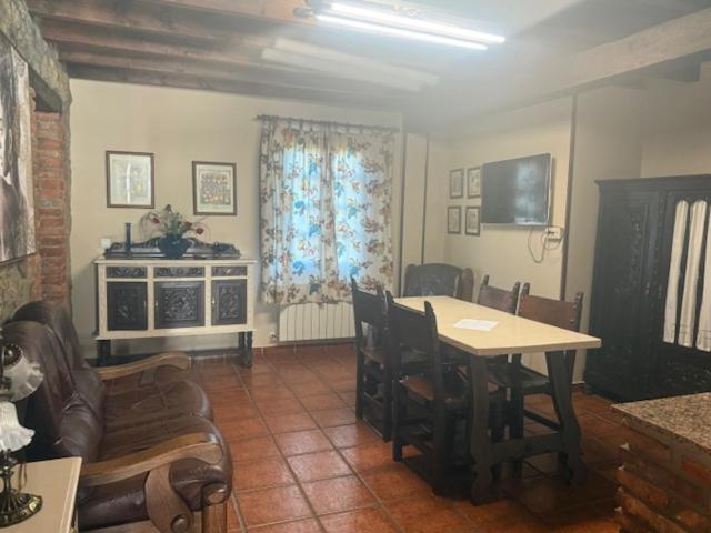 Apartamentos La Gloria Santillana del Mar Eksteriør billede