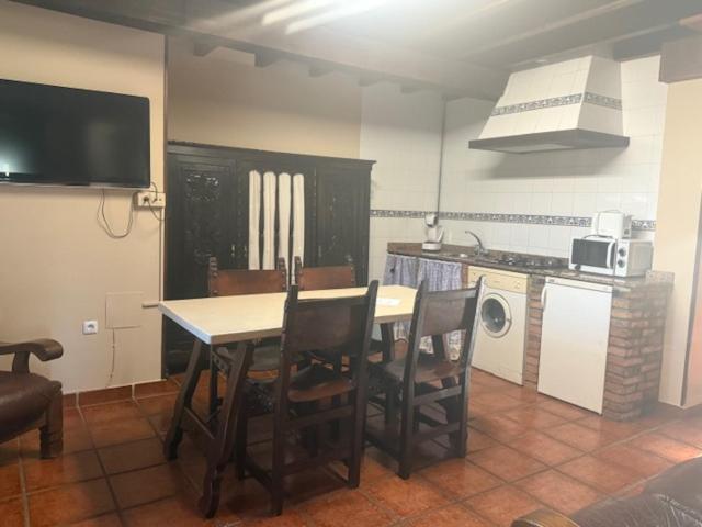 Apartamentos La Gloria Santillana del Mar Eksteriør billede
